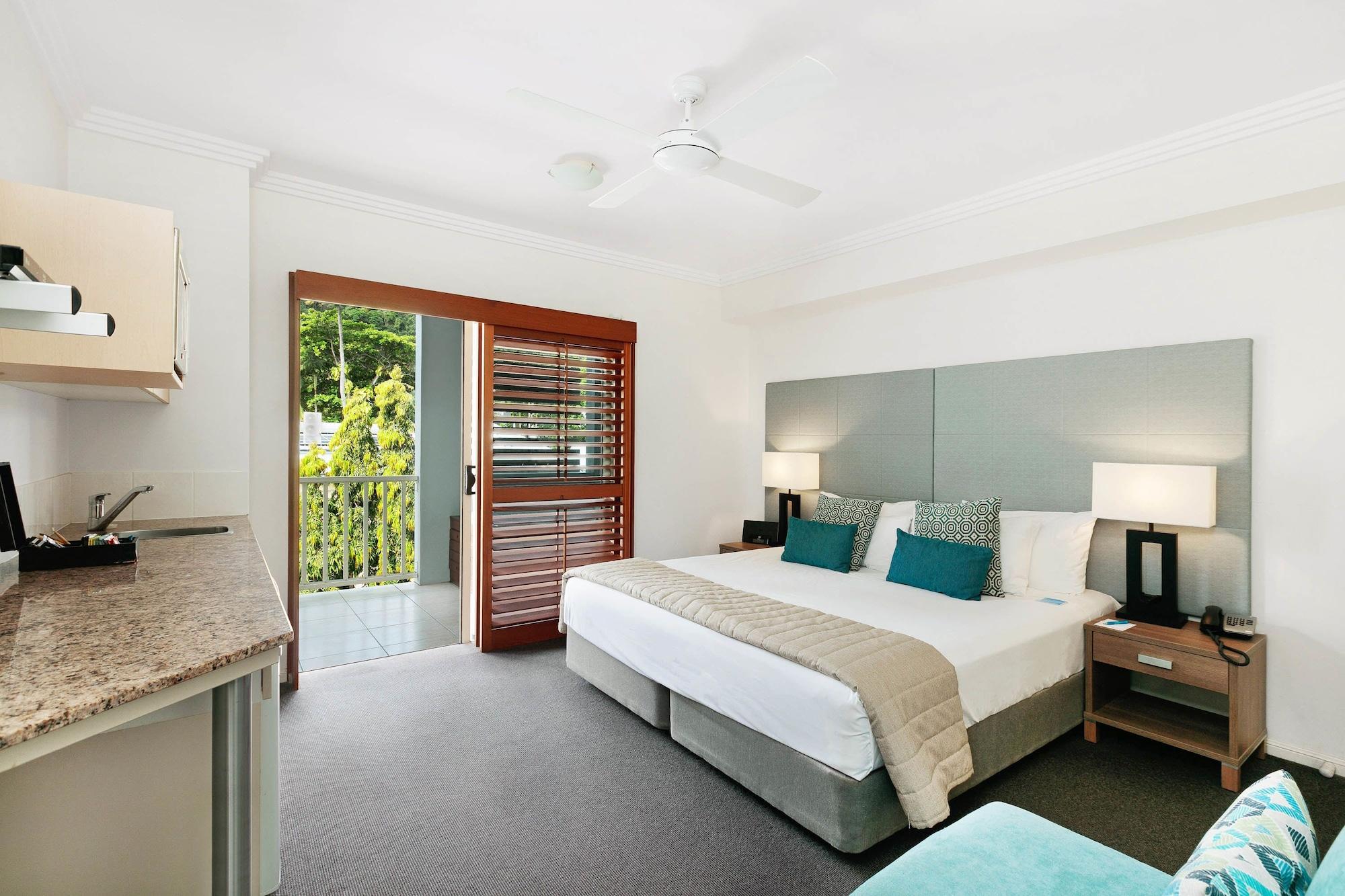Aparthotel Mantra Aqueous on Port à Port Douglas Extérieur photo