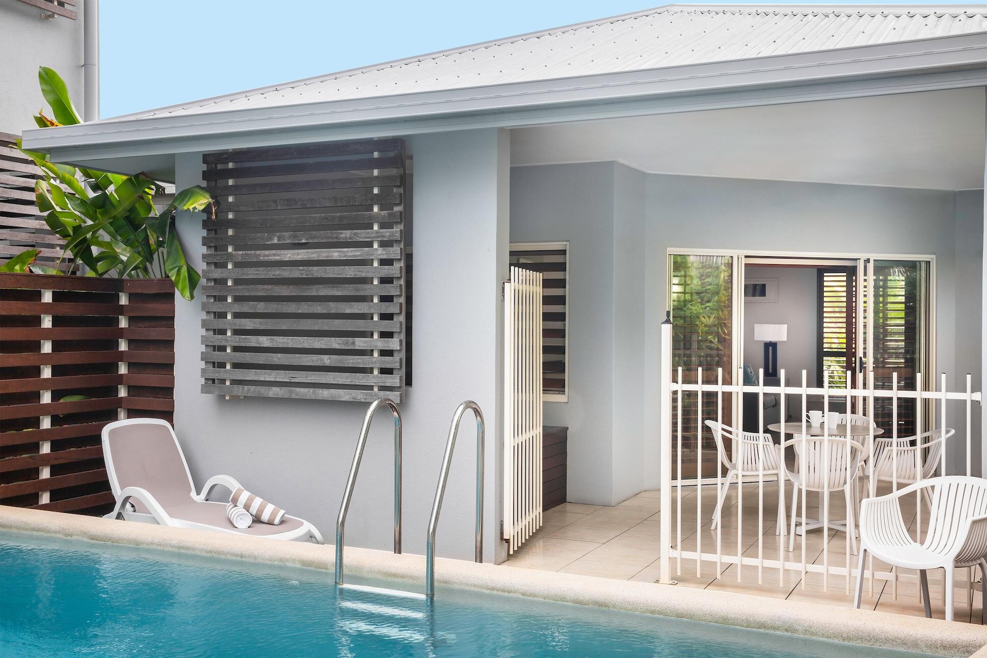 Aparthotel Mantra Aqueous on Port à Port Douglas Extérieur photo