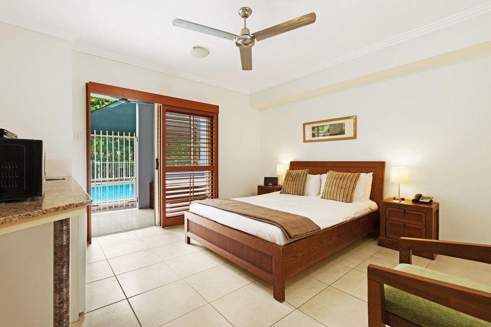 Aparthotel Mantra Aqueous on Port à Port Douglas Extérieur photo