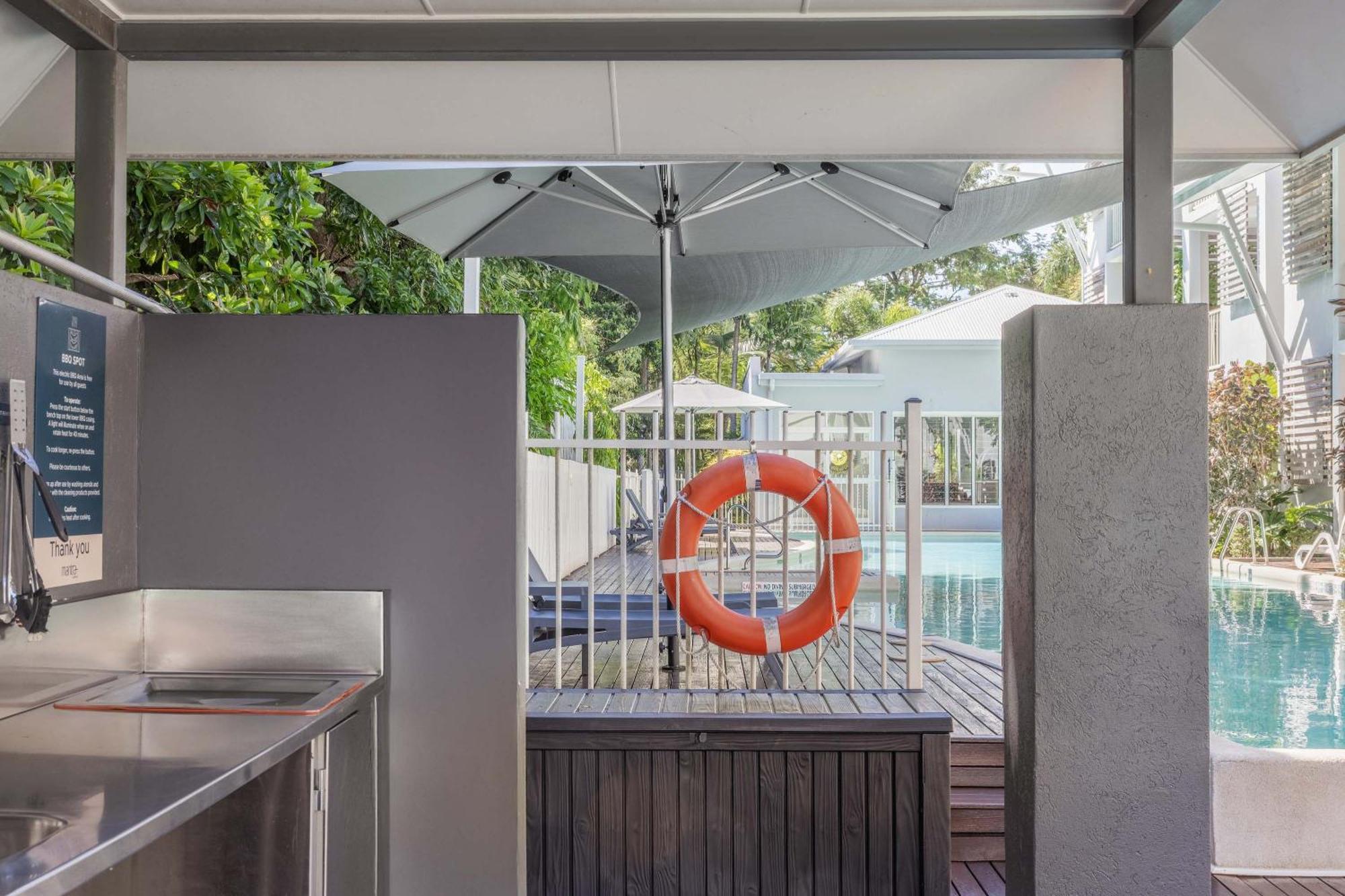Aparthotel Mantra Aqueous on Port à Port Douglas Extérieur photo