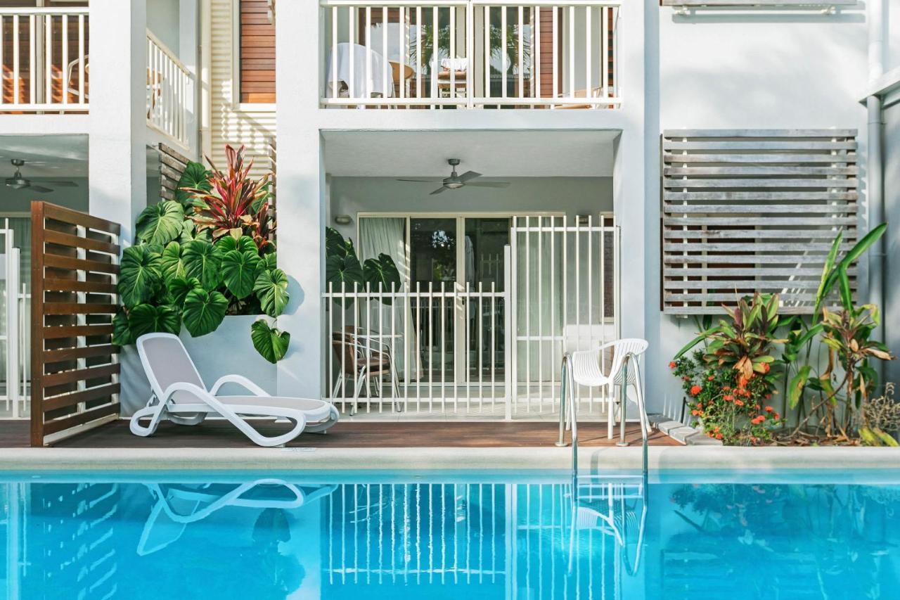 Aparthotel Mantra Aqueous on Port à Port Douglas Extérieur photo