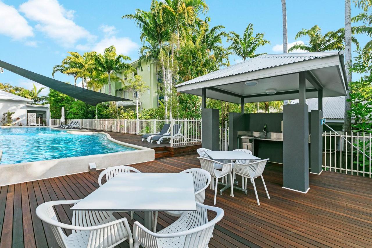 Aparthotel Mantra Aqueous on Port à Port Douglas Extérieur photo