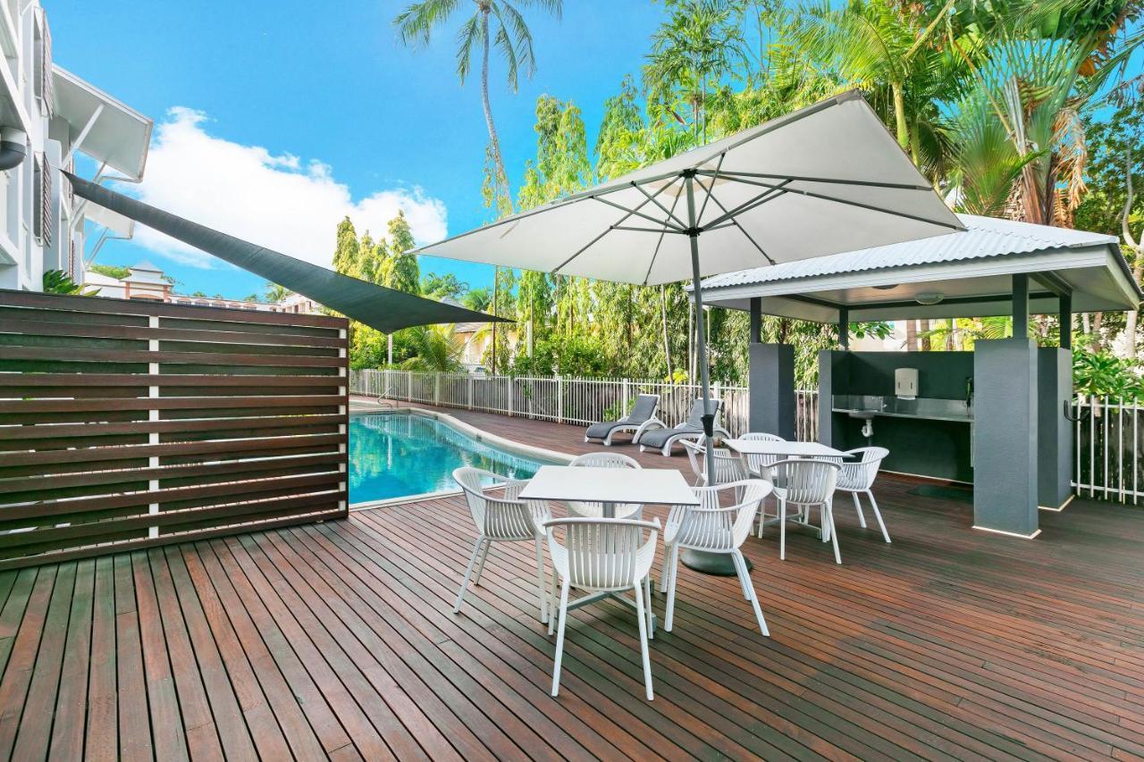 Aparthotel Mantra Aqueous on Port à Port Douglas Extérieur photo